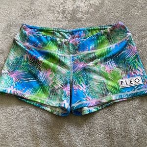 Fleo Original Shorts 💙💚